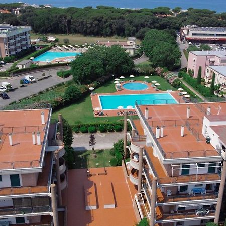 Le Residenze Di Santa Costanza - Il Lentisco Aparthotel San Vincenzo Exterior foto